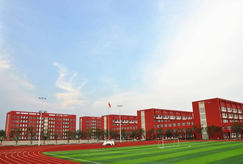 关于山东德志学校的简介