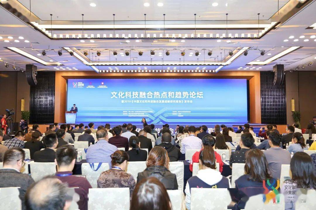 科技发展的现状，挑战与机遇并存