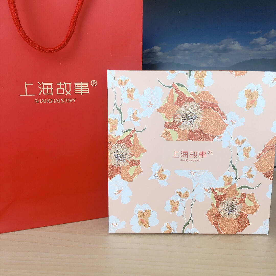 上海故事丝巾的包装艺术