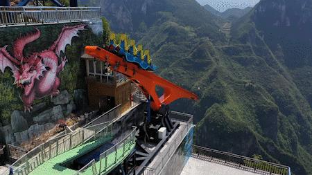 高空挑战，素质拓展高空项目的重要性与实践