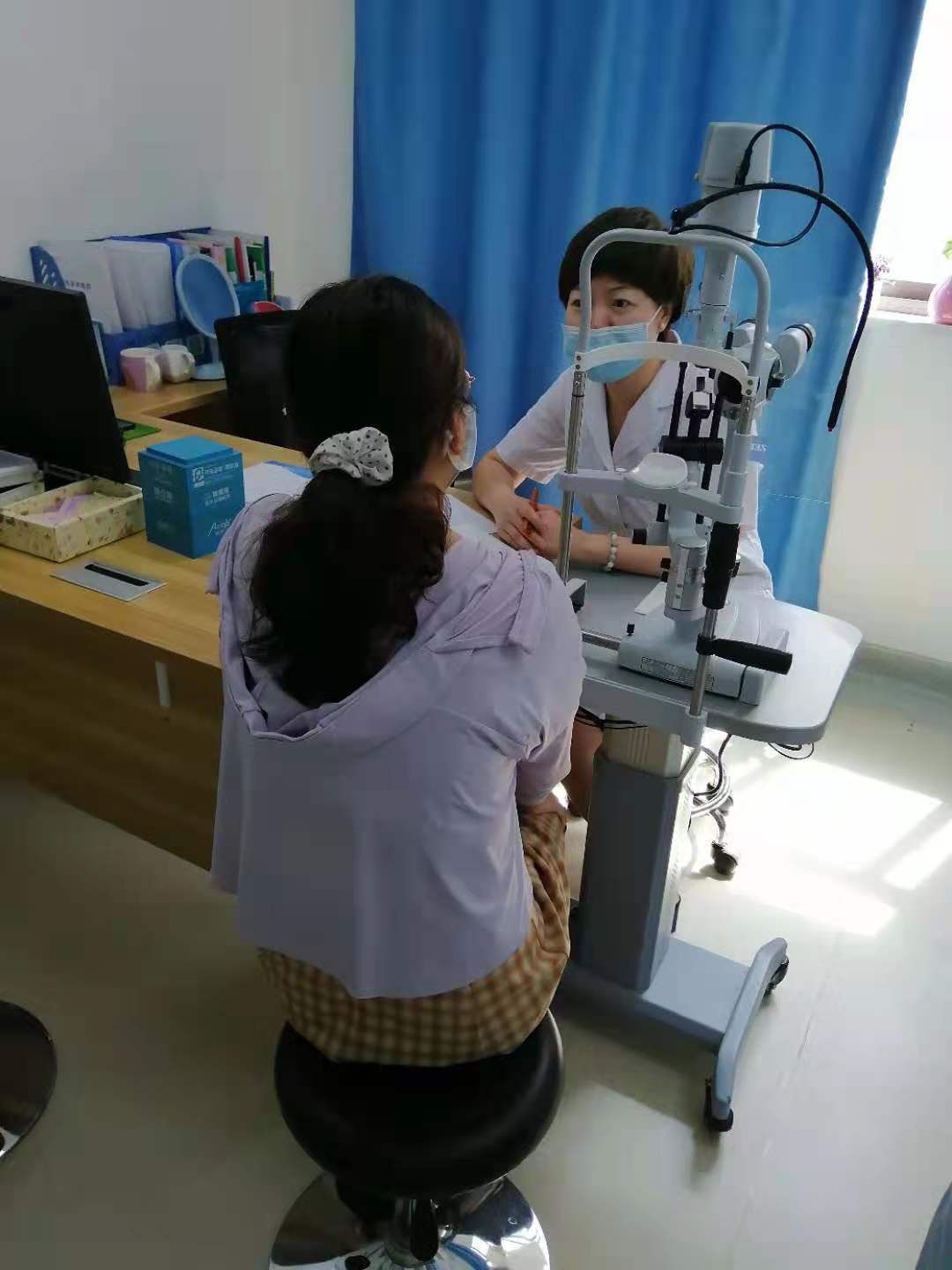 全飞秒手术后的眼罩佩戴，重要性及其实践指南