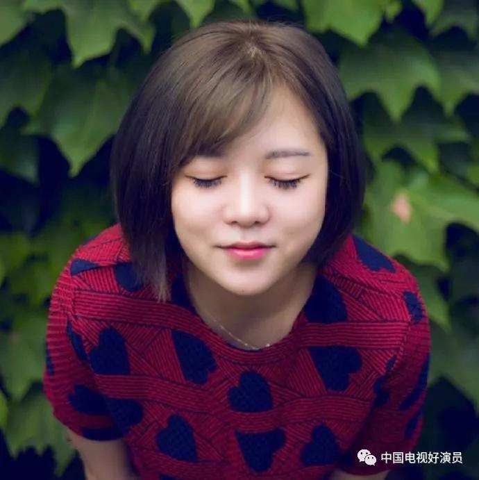 女声配音演员，幕后英雄的魅力与力量