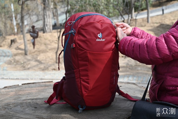 极星登山包，户外探险的得力伙伴