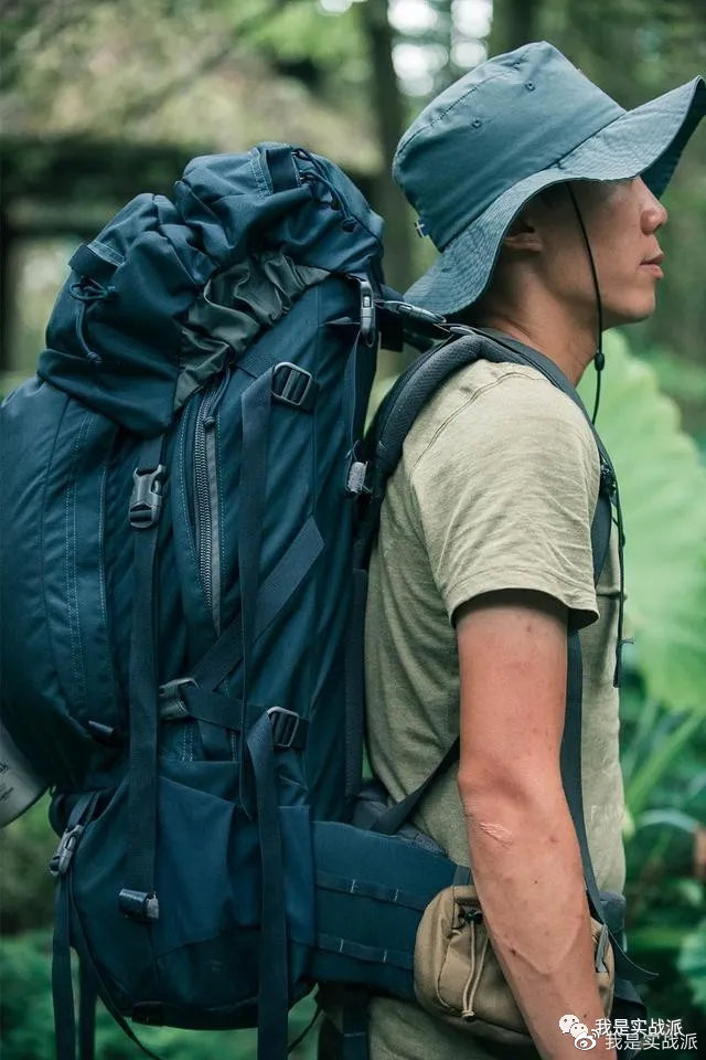 探索之旅的最佳伙伴，揭秘各大品牌登山包的魅力
