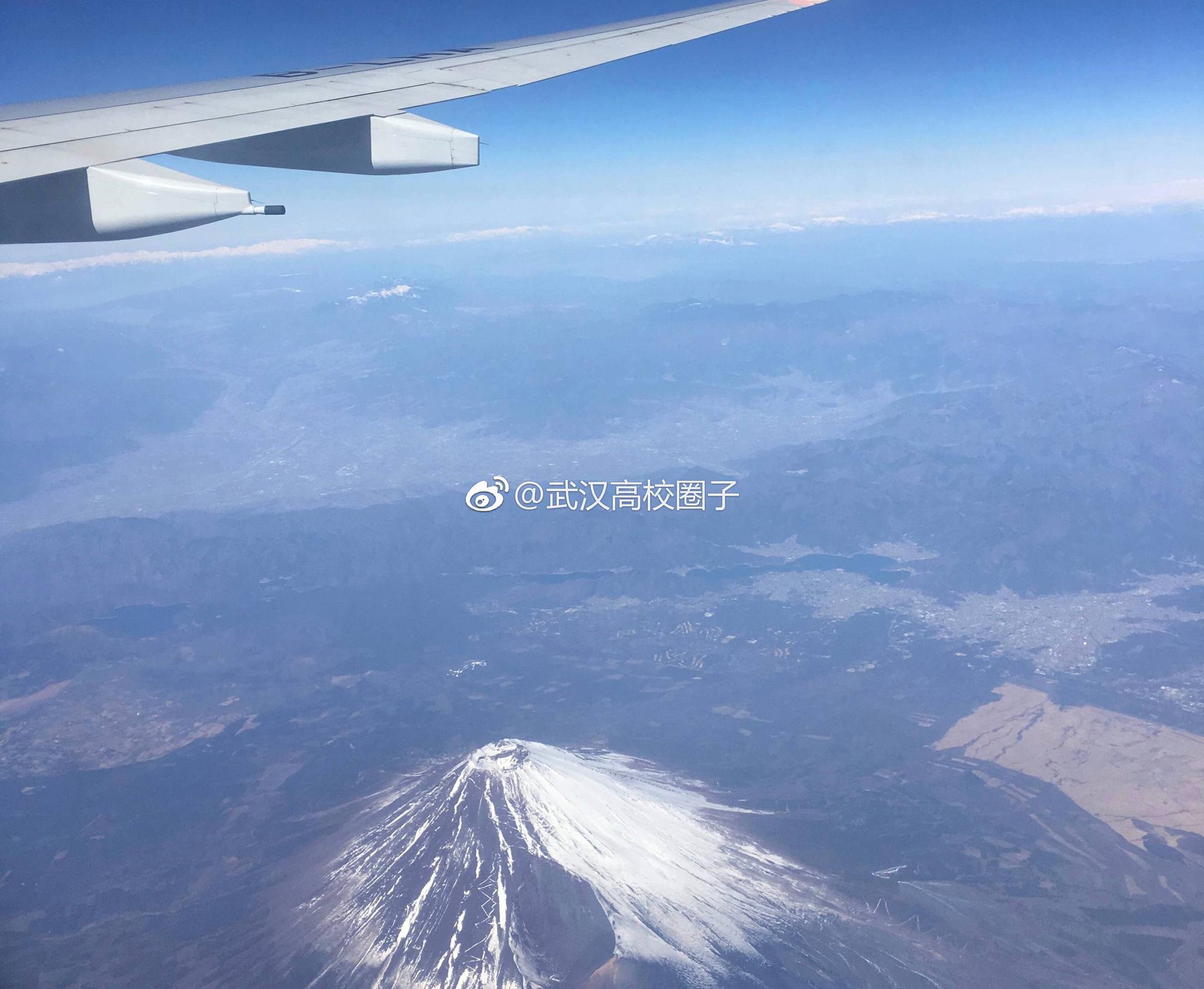 坐飞机从上海到东京，一次跨越国界的旅行体验