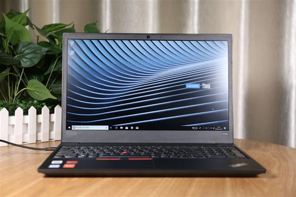 RX550显卡，性能、特点与应用