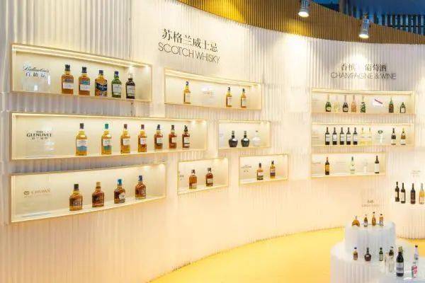 百丽产品，时尚与品质的完美融合