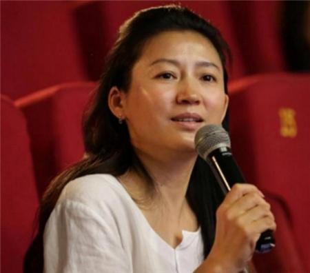 央视主持人的待遇，探究与解析