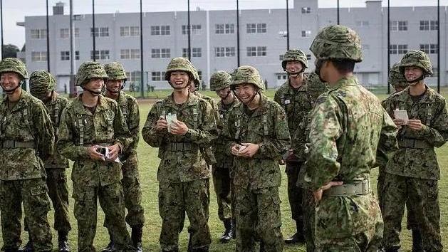 日本华裔当兵待遇，融入与挑战的双重考察