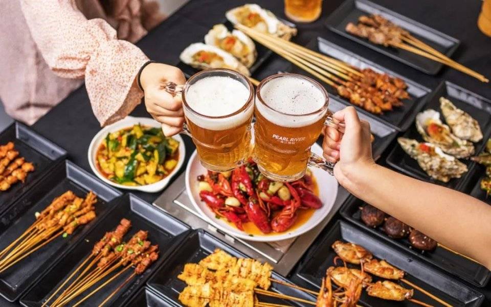 烧烤与饮料的完美搭配，一场味蕾的盛宴