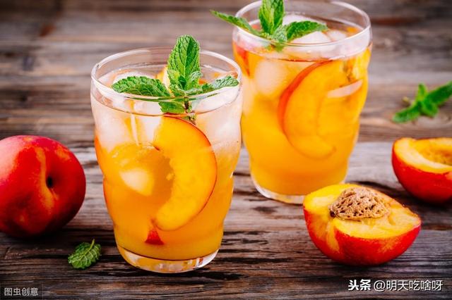 自制桃饮料，美味与健康并重